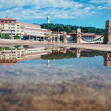 Yantai Golden Gulf Hotel Exteriör bild