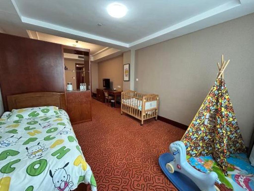 Yantai Golden Gulf Hotel Exteriör bild
