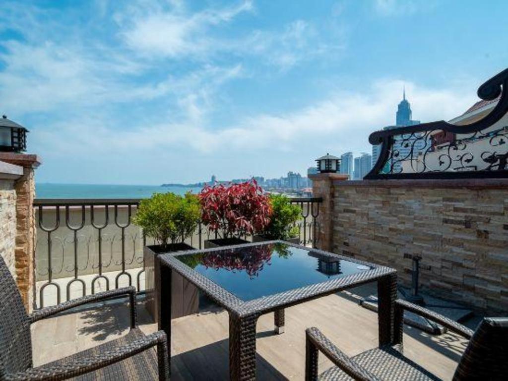 Yantai Golden Gulf Hotel Exteriör bild