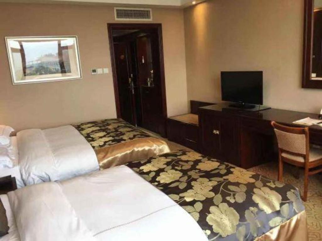 Yantai Golden Gulf Hotel Exteriör bild